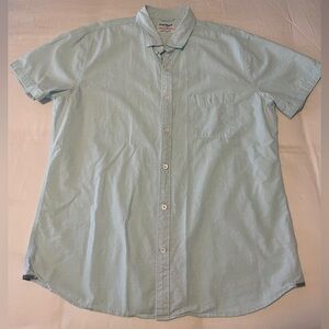 Men’s Express short sleeve button down shirt
